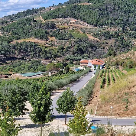 Ośrodek wypoczynkowy Douro Cister 4*