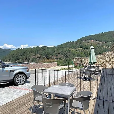 Ośrodek wypoczynkowy Douro Cister 4*