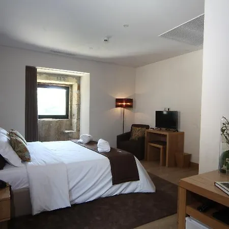 Ośrodek wypoczynkowy Douro Cister 4*