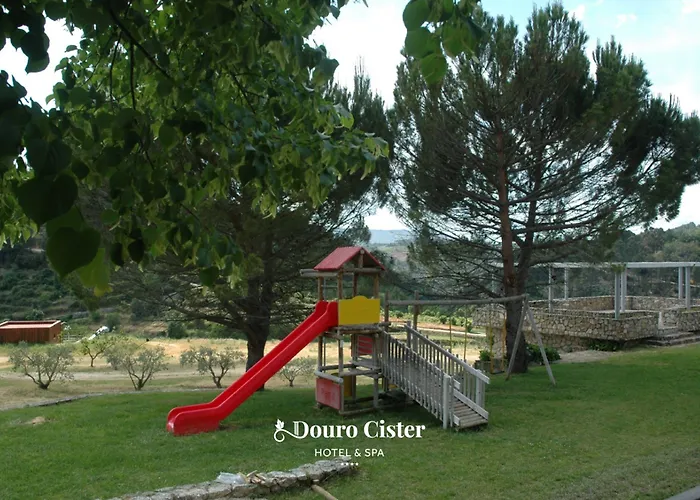 Resort Douro Cister 4*