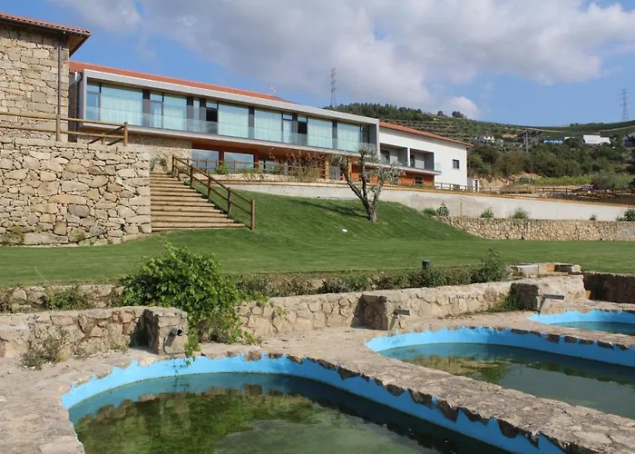 Douro Cister Resort 4*